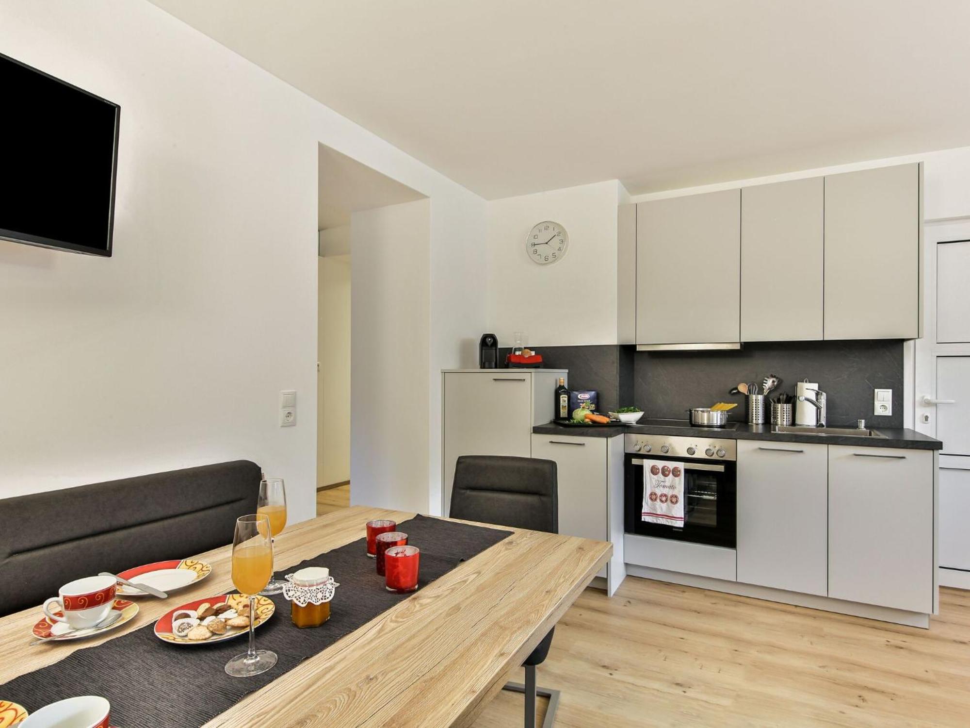 Elegant Apartment In Inzing With Terrace Buitenkant foto