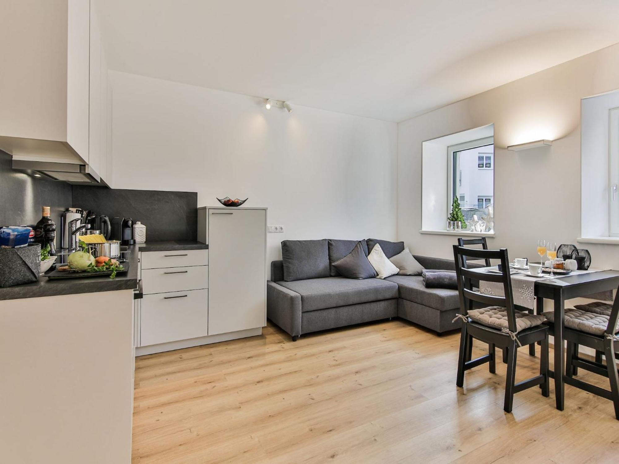 Elegant Apartment In Inzing With Terrace Buitenkant foto